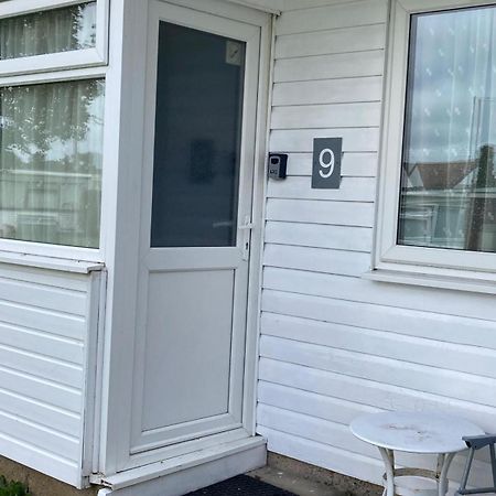 American Retro Chalet Hemsby Exterior photo